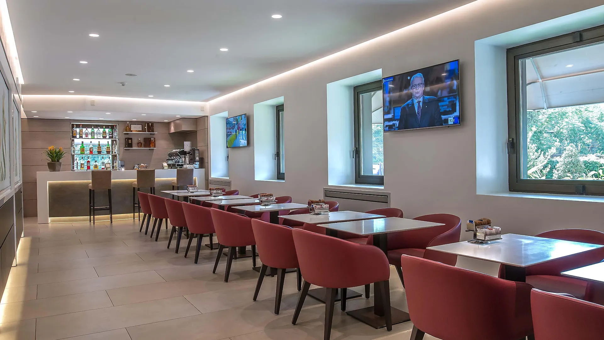 Hotel La Giocca Rome 4*,  Italy